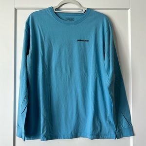 Long sleeve blue shirt